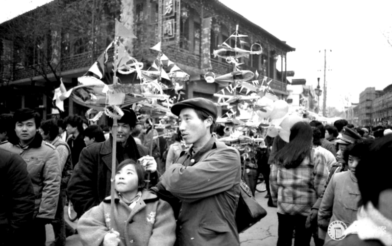 1986年的秦淮灯会。
